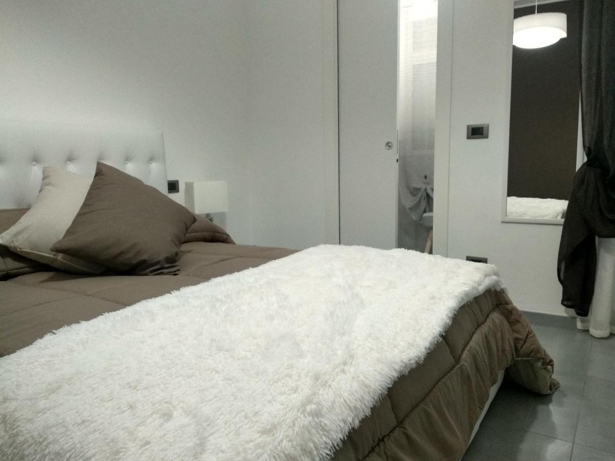 B&B Giovaldi'S Torino Buitenkant foto